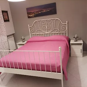 Appartamento Casa Flora, Napoli