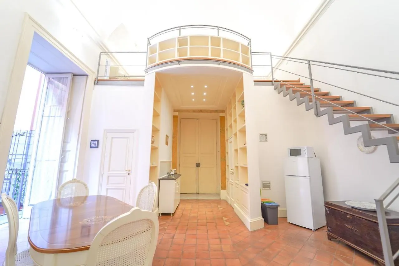 Casa Napoletana - Culture Apartment Naples Italy